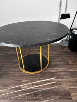 Round black Marble Dining Table