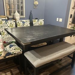 Kitchen Table And Or reclining chair