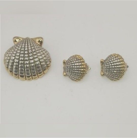Signed MJ two toned shell pendant pendant/ pin , and earrings
