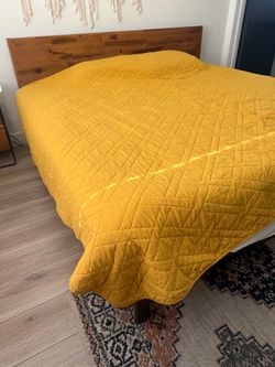 KING Platform Bed