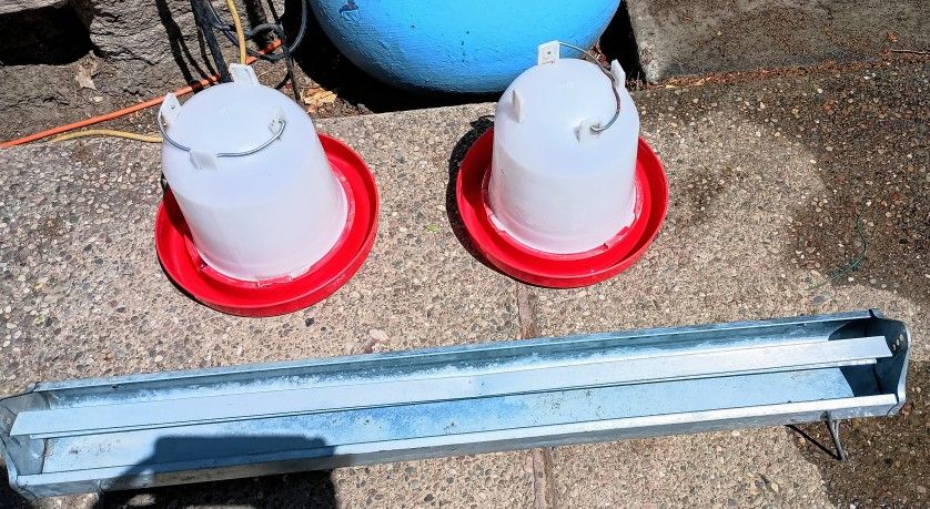Hanging Poultry Waterer X2 And 48 Inch Reel Top Poultry Feeder