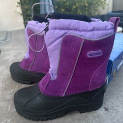 Woman’s Purple and Black Snow Boots