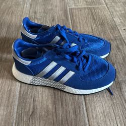 Mens Size 6 Adidas