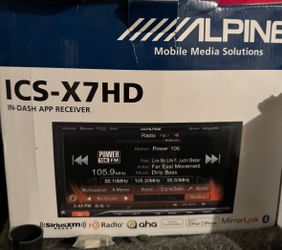 Alpine Media Head Unit