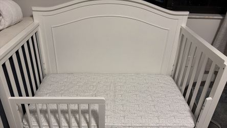 Toodler bed