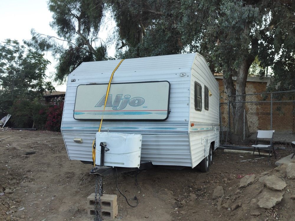 Camper