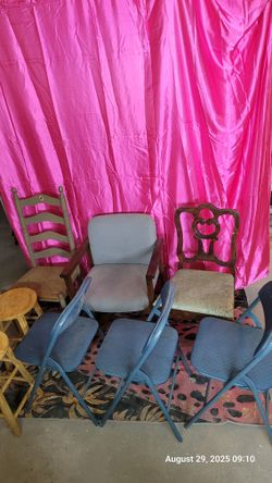 8 Chairs. All For 20$