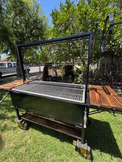 Custom BBQ’s