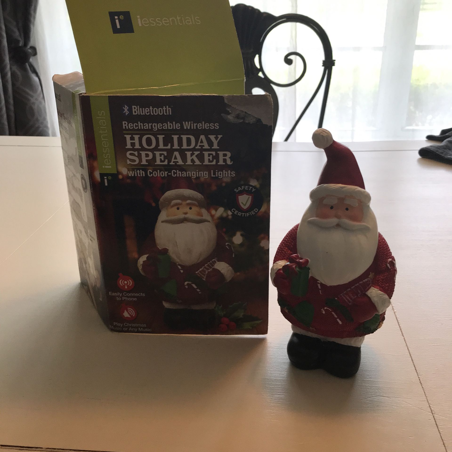 Santa Bluetooth Holiday Speaker