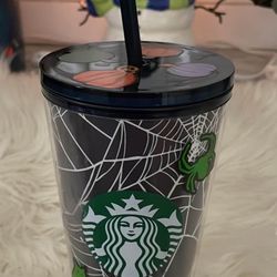 New Starbucks Glow in the Dark Spider Web Tumbler 16 oz Cold Cup Halloween 2021