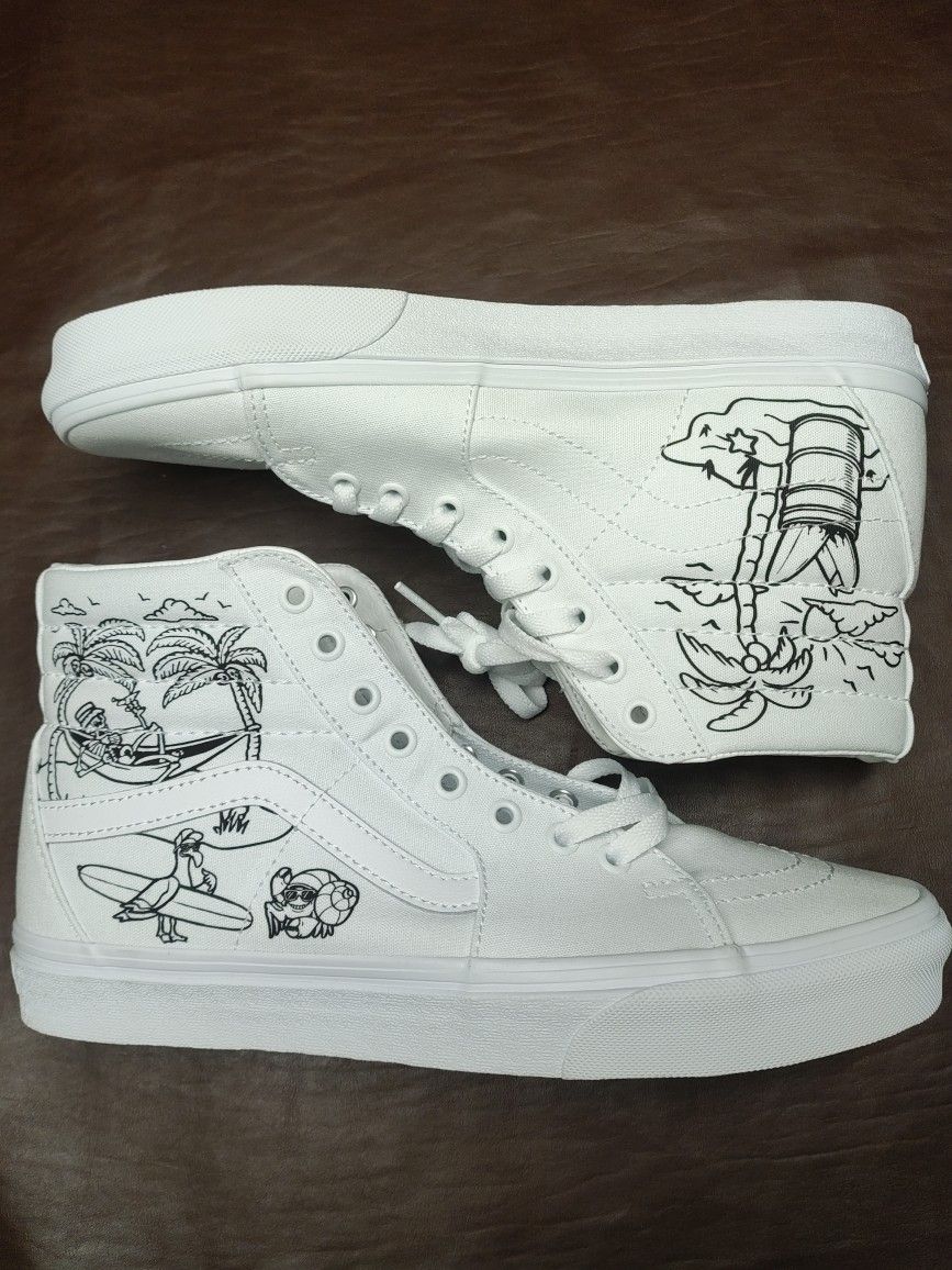 VANS Sk8-Hi LOW TIDE True White VANS Sk8-Hi LOW TIDE Color - True White
Unisex Men Size 9 / Women Size 10.5 New no box