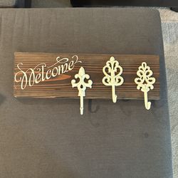 Welcome Wall Art Coat Hanger