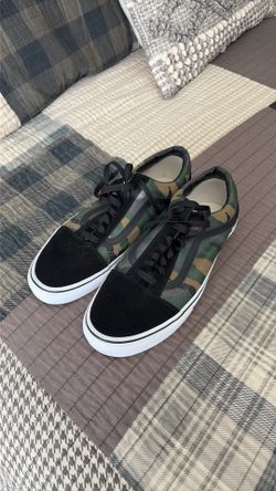 Men’s vans camo vans size 10.5