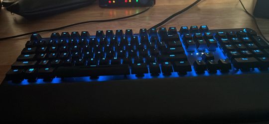 Razor keyboard Not Free Send Offers