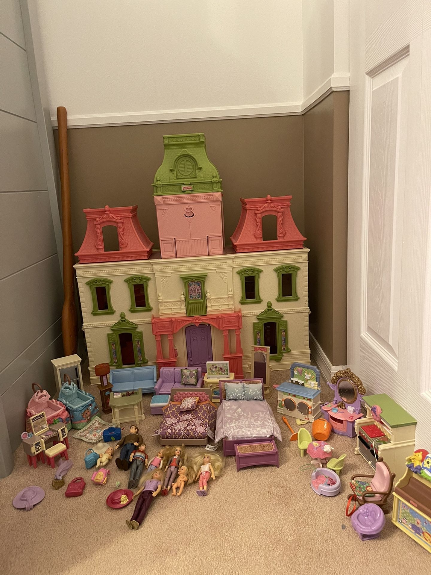 Fisherprice Grand Mansion Fisher Price Loving Family Furniture Dollhouse Set Lot