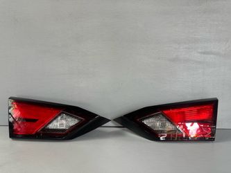 2019 2020 2021 2022 2023 2024 2025 NISSAN ALTIMA REAR LEFT & RIGHT INNER TAIL LIGHTS SET OEM