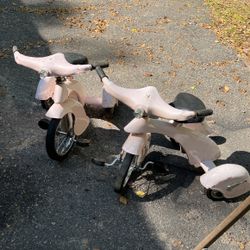 Vintage Morgan Tricycles (2)