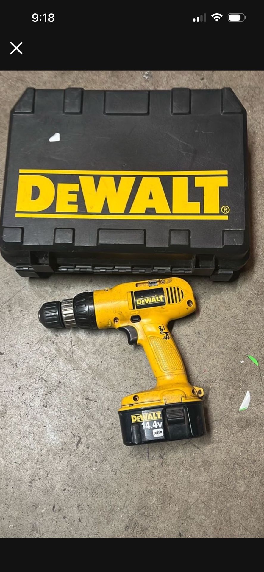 14.4 V Dewalt Drill