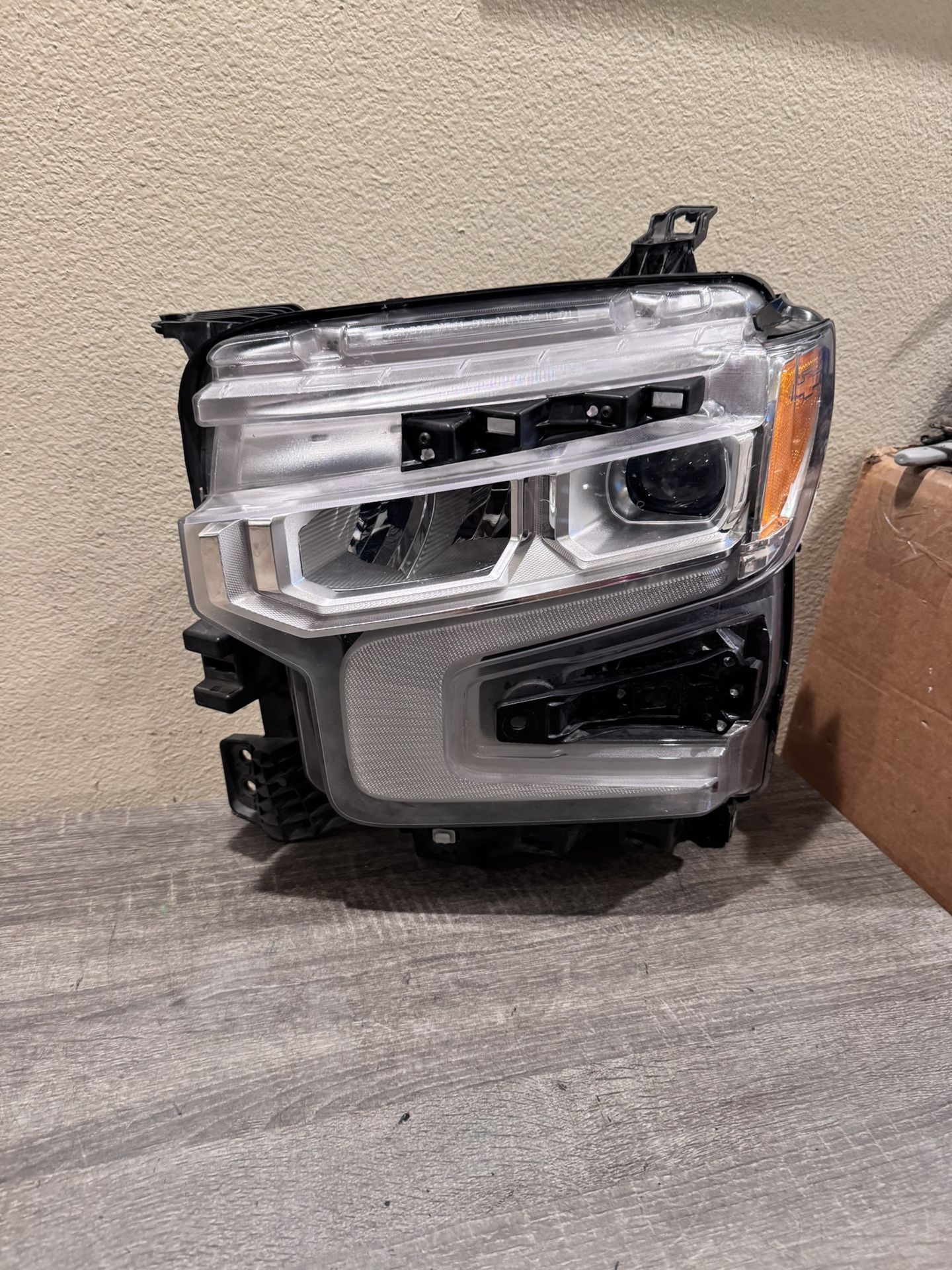 2022 To 2025 CHEVY SILVERADO LH HEADLIGHT LED