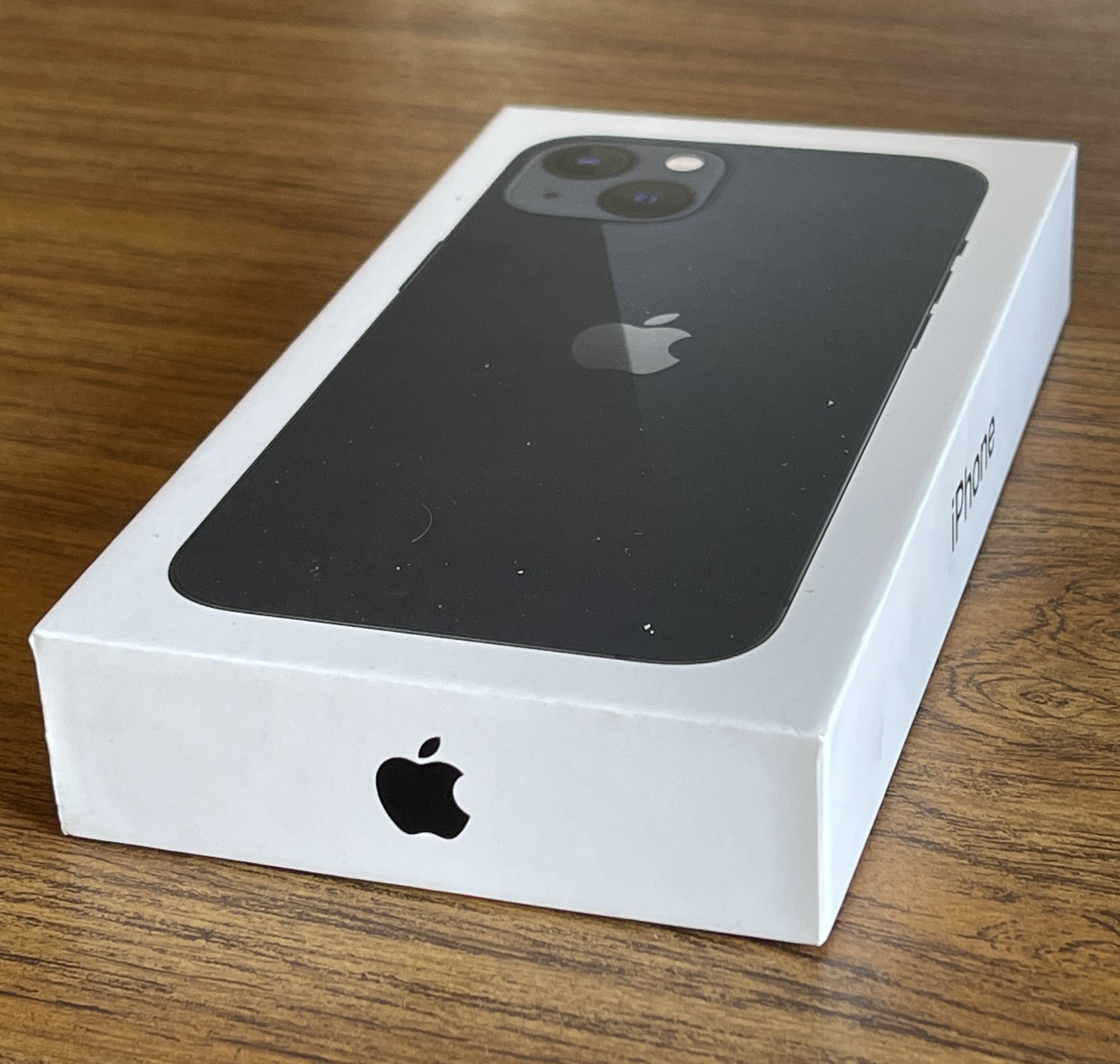 Brand New Sealed iPhone 13 128GB Midnight – Metro (locked, 6 months left)