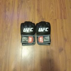 Ufc Red Gloves
