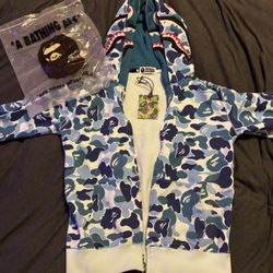 Babe Hoodie 
