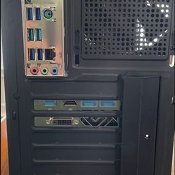 Gaming PC Text Me (7  27'  705'   40 16)