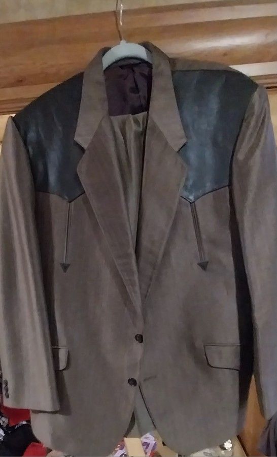 Jacket And Pant Suit (2)