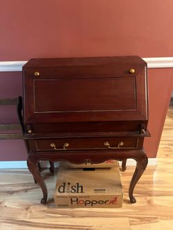 Mahogany secretary style desk with drawers & cubbies