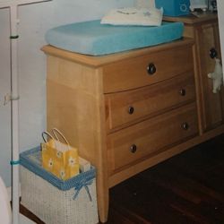 Baby Dresser and Topper Changing Table W Drawer