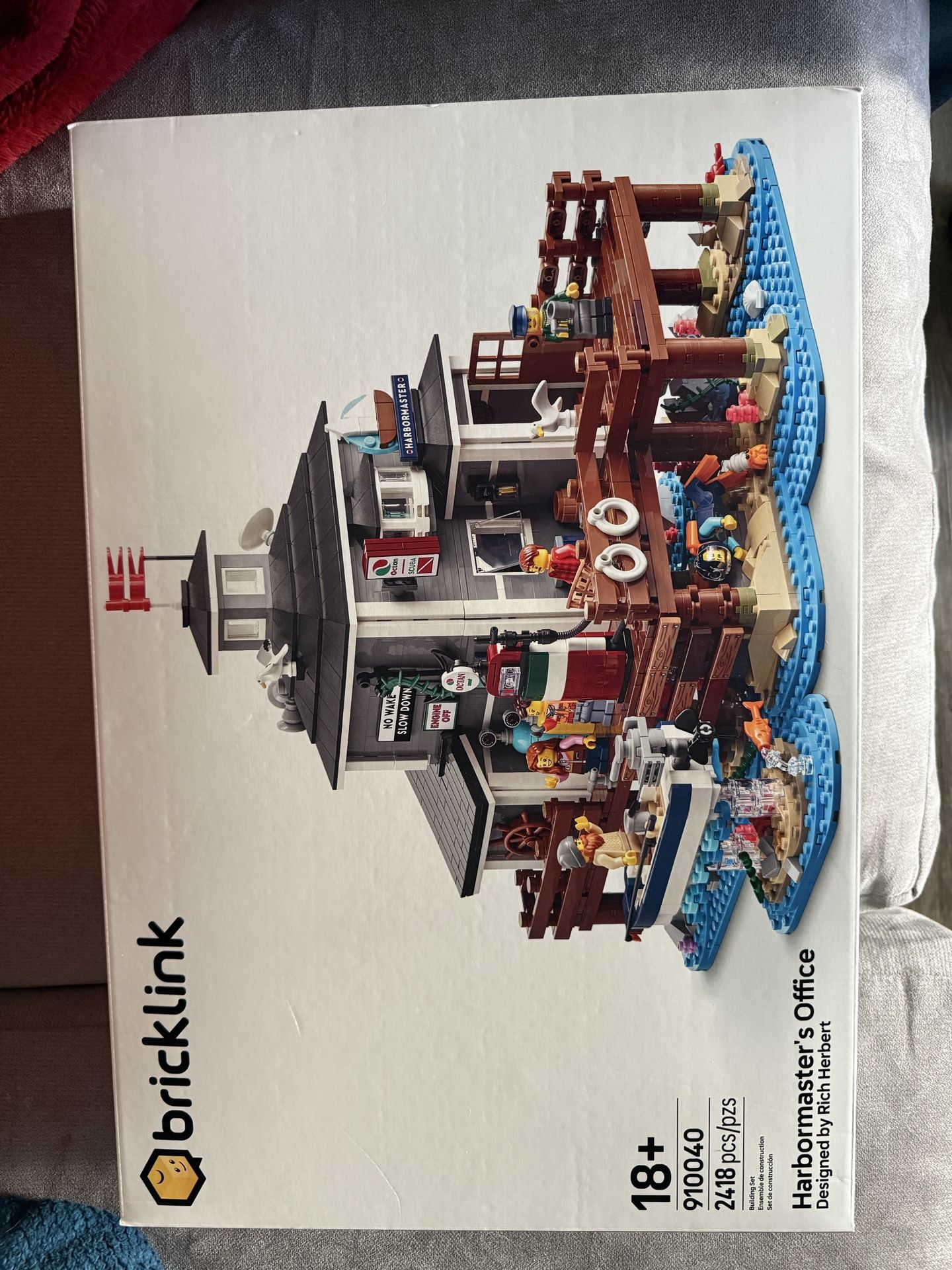 Bricklink Harbormaster Office