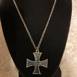 Stainless Steel Necklace With Pendant 