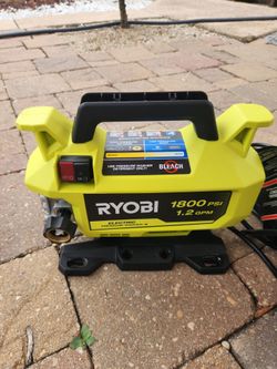 RYOBI
1800 PSI 1.2 GPM Cold Water Corded Electric Pressure Washer(without accessories)
