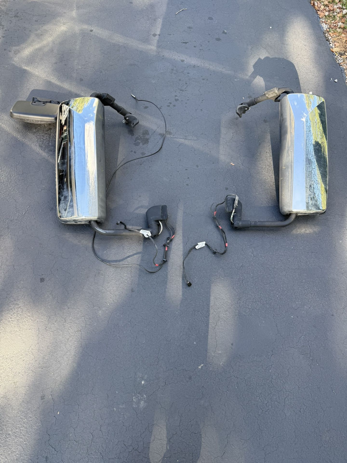 Volvo VNL Mirrors