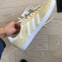 Adidas Suede Shoes Brand New 