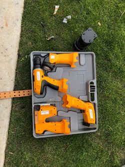 Drill machine and sander set $15