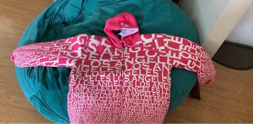 Creative Evolution by Reve Clothing Los Angeles Jacket $20 2xl Brand new