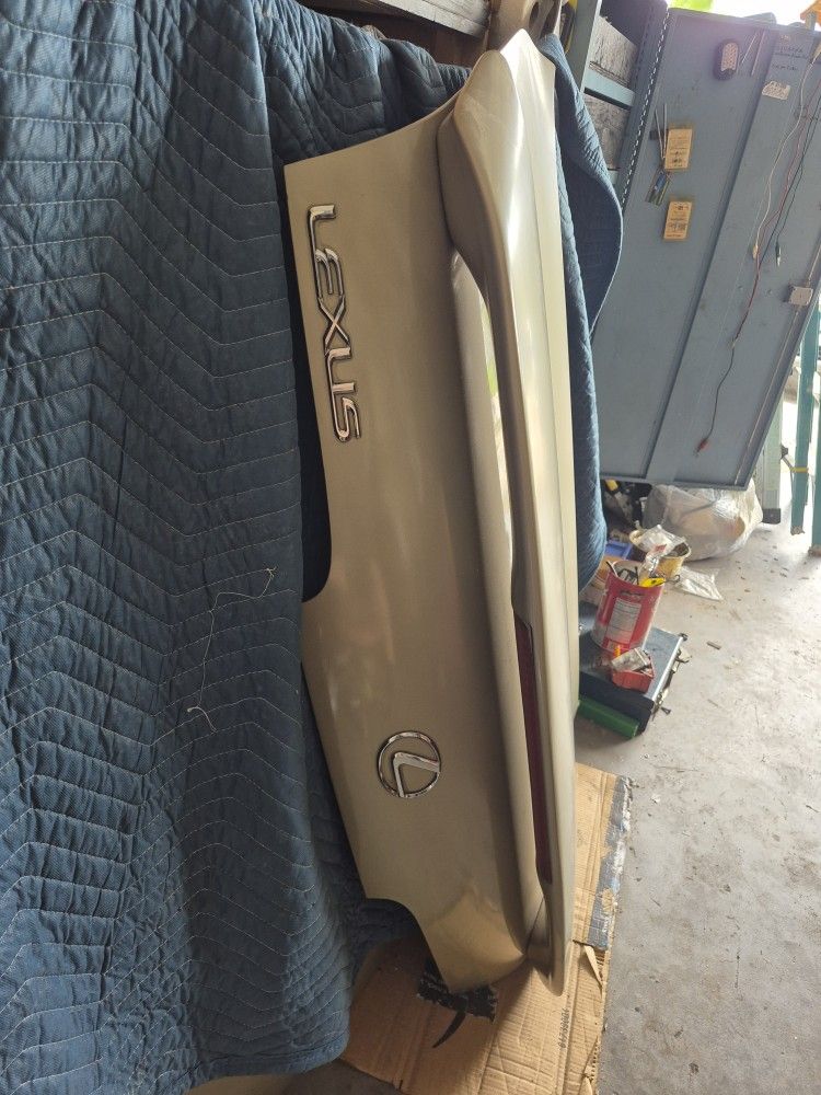 Lexus SC Trunk Lid With Spoiler