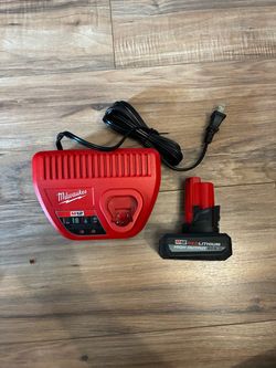 Milwaukee M12 Charger and XC5.0 Battery