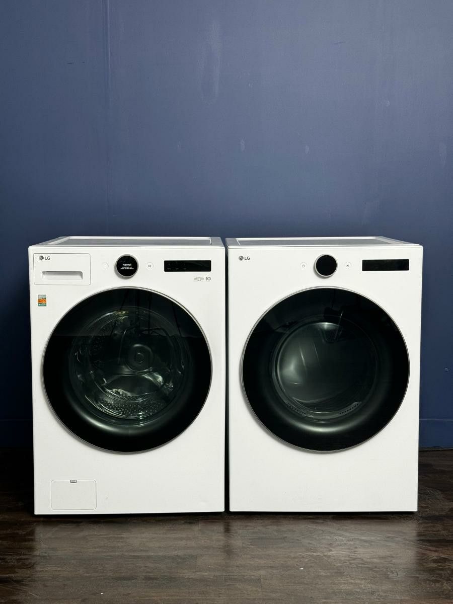 LG 4.5 cu. ft. Smart Front Load Washer with TurboWash 360 and AI DD Built-In Intelligence & 7.4 cu