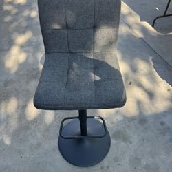 Stool (Swivel Chair)