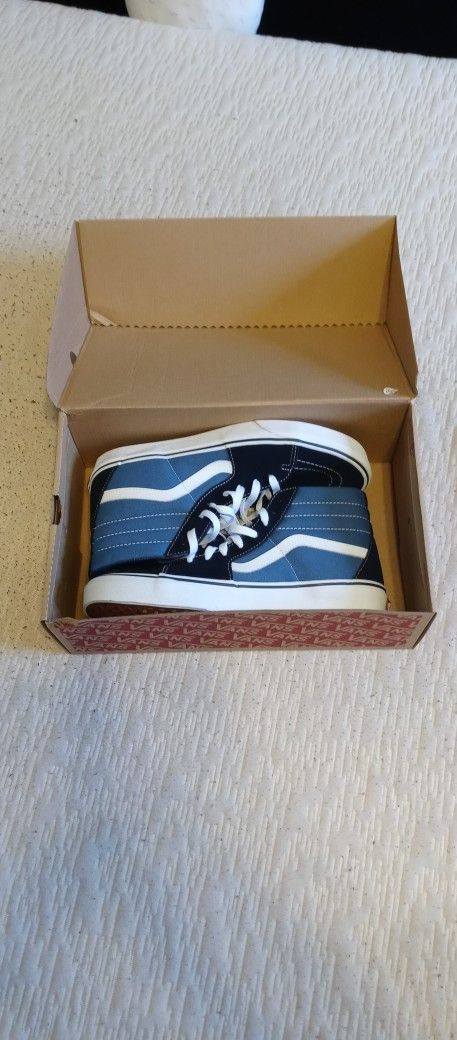 Vans 