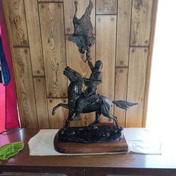 Fredrick Remington Statue