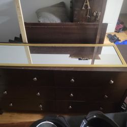 Dresser With Mirror And Nightstand