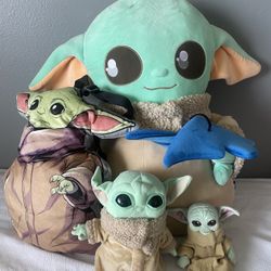 Plushies & Plushie Backpack 