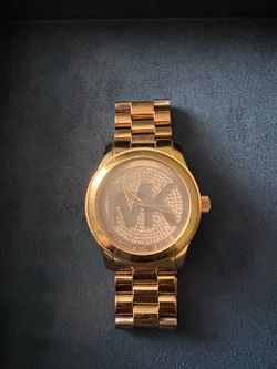 MK women watch
