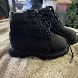 Black Timberland 5c