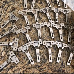 SALICE CONCEALED HINGE 110 DEGREE FULL OVERLAY FREE SWING