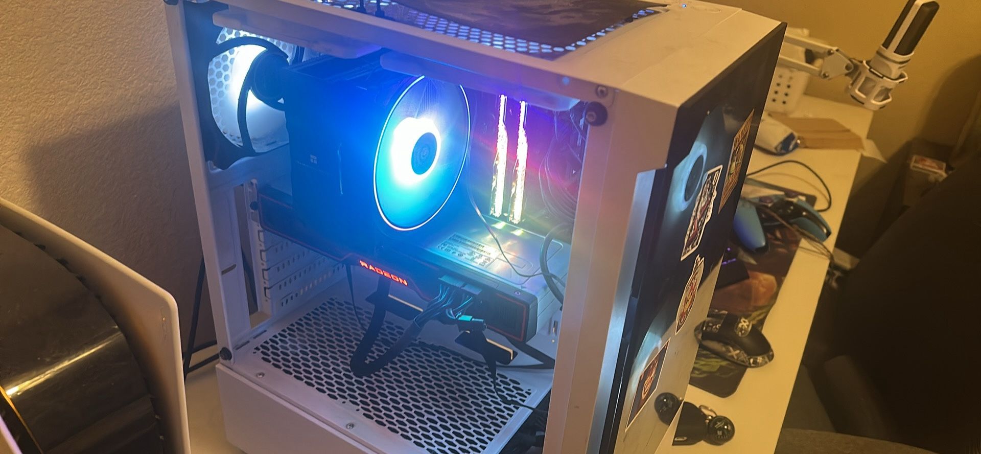 Gaming Pc No Gpu For Sell Read Des Noise In Vid Is From A Fan