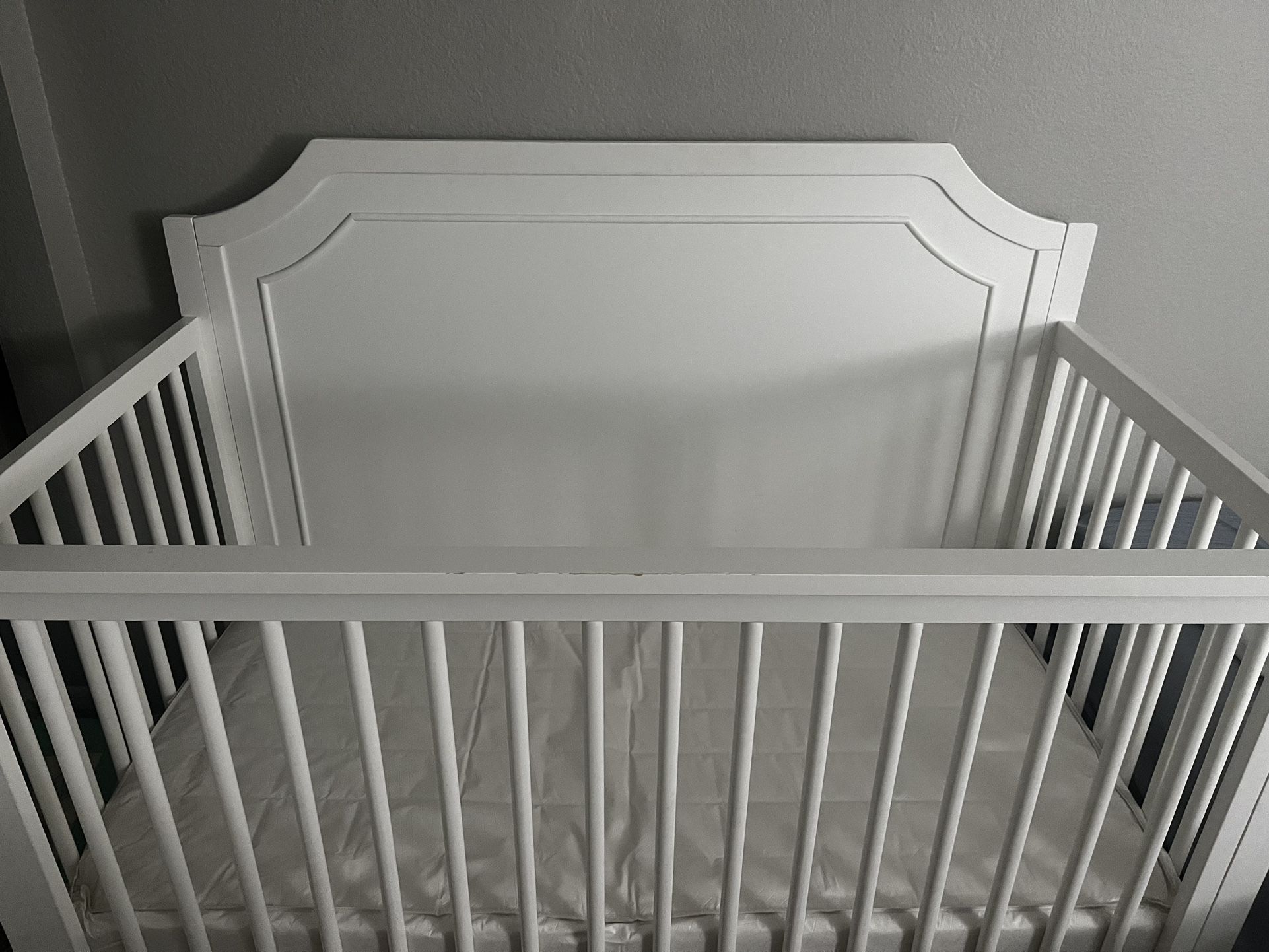 Crib With Mattress And Toddler Converter